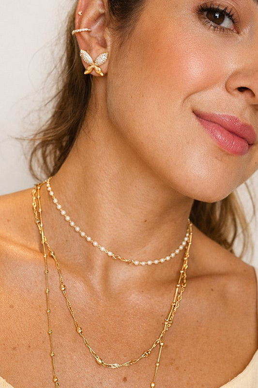 Colar Infinito com Mini Pérolas